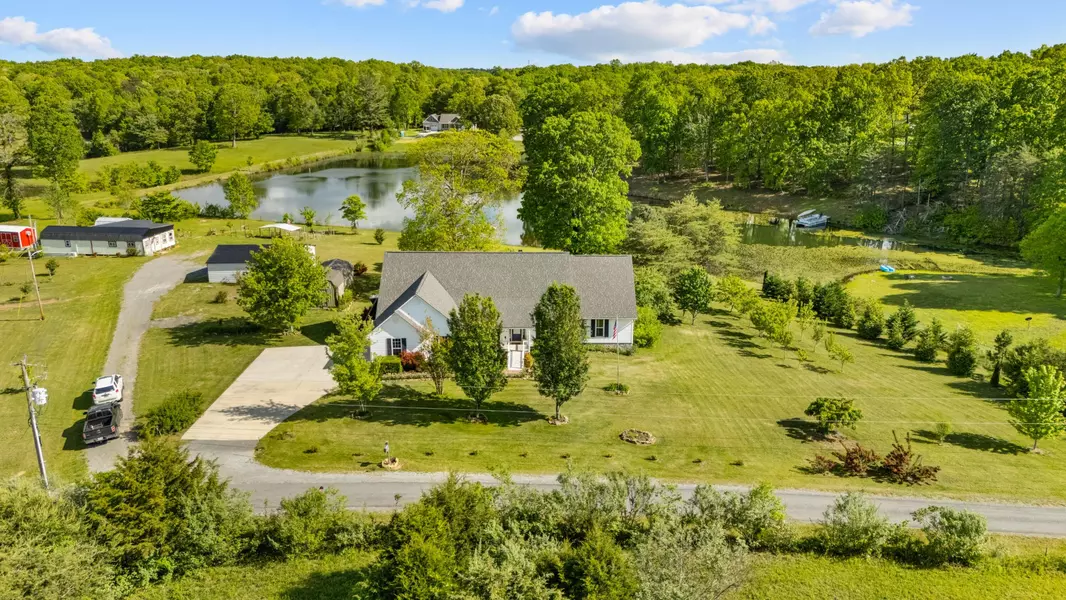 204 Lake Haven Drive, Soddy Daisy, TN 37379