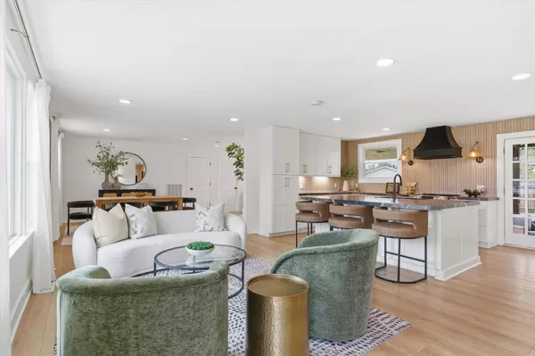 Franklin, TN 37069,405 Meadowgreen Dr