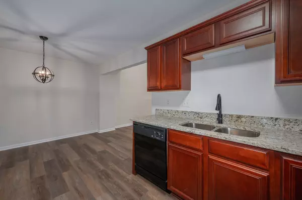 Nashville, TN 37214,106 Antler Ridge Cir