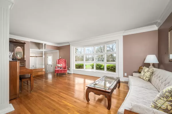 Tullahoma, TN 37388,210 LAKEWOOD DRIVE