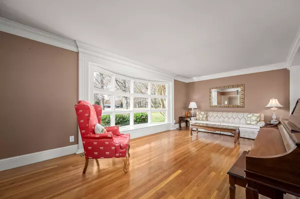 Tullahoma, TN 37388,210 LAKEWOOD DRIVE