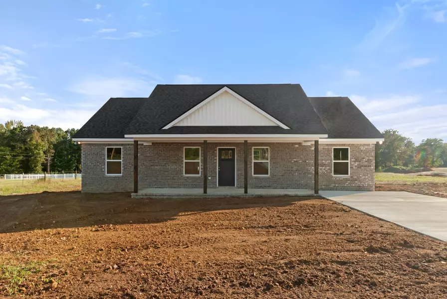 81 Dukes Park Rd, Summertown, TN 38483