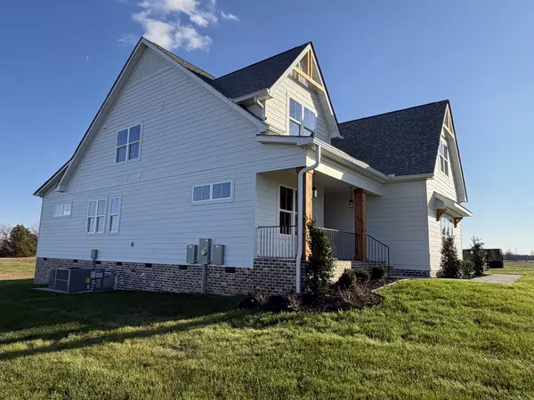 Cross Plains, TN 37049,5127 Starks Rd