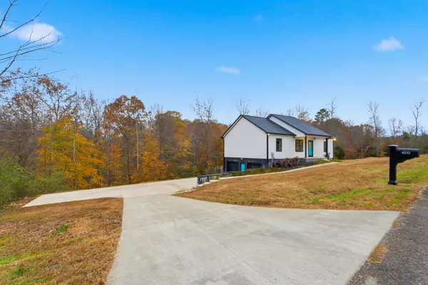 Centerville, TN 37033,4310 Surji Cir