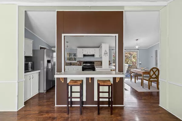 Lyles, TN 37098,9836 S Lick Creek Rd