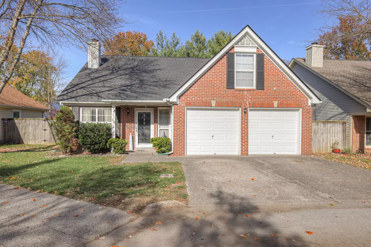 Franklin, TN 37069,418 Newbary Ct