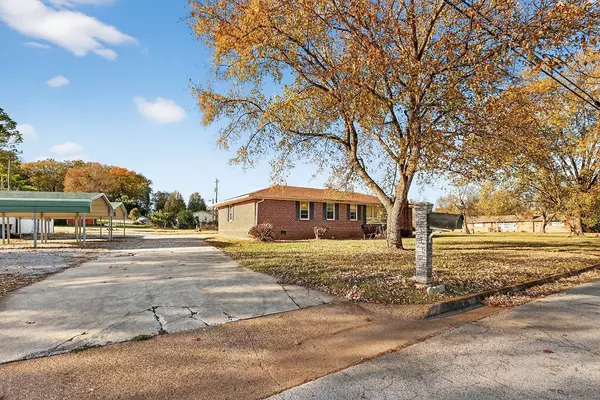 Mount Pleasant, TN 38474,601 Pleasantwood Dr