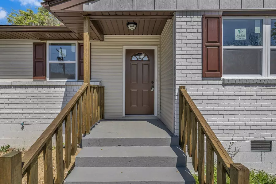 1916 Louanne Dr, Nashville, TN 37217