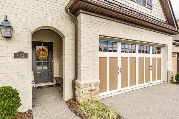 Hendersonville, TN 37075,904 Cherry Grove Dr