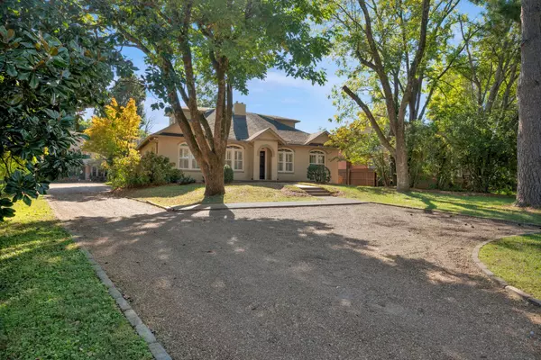 Nashville, TN 37205,203A Woodmont Cir