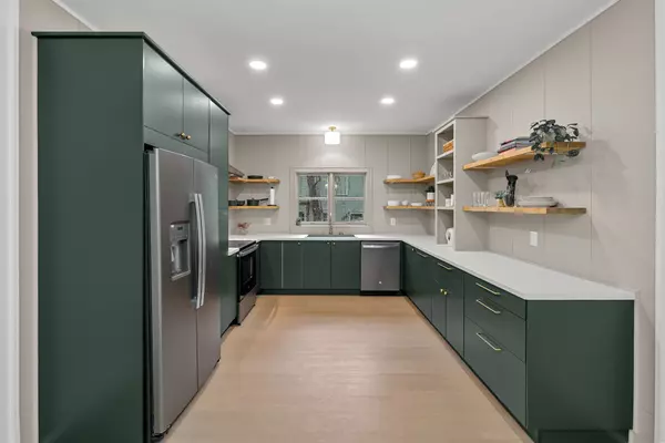 Erin, TN 37061,61 Averitt Dr