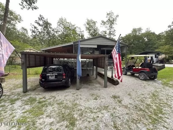 Crossville, TN 38571,18 Chestnut Oak Drive