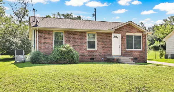 Clarksville, TN 37040,909 Lucas Ln