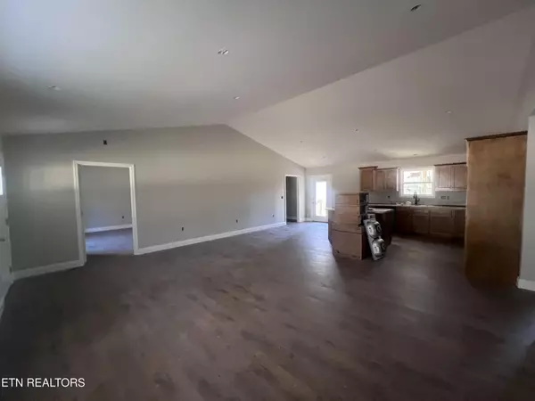 Jamestown, TN 38556,133 Jay Loop