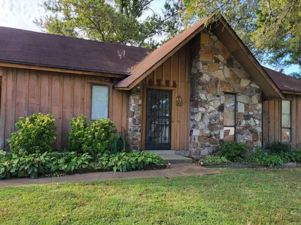 Memphis, TN 38115,6771 STARKENBURG LN