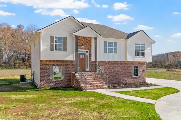 Cunningham, TN 37052,1988 Flats Road