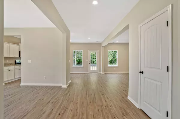 La Vergne, TN 37086,221 Hannah Lee Hill