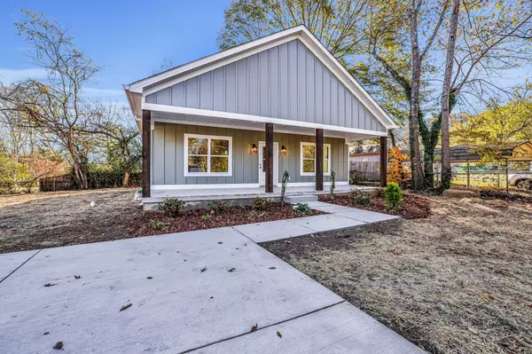 Chattanooga, TN 37406,4026 Meadow Lane