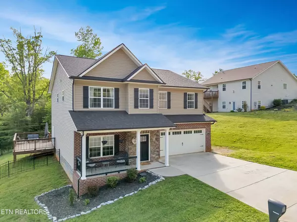 Knoxville, TN 37931,3059 Oakwood Hills Lane