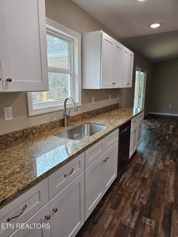 Jamestown, TN 38556,310 Sana Tr