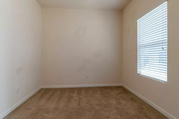 Columbia, TN 38401,2225 Bee Hive Dr