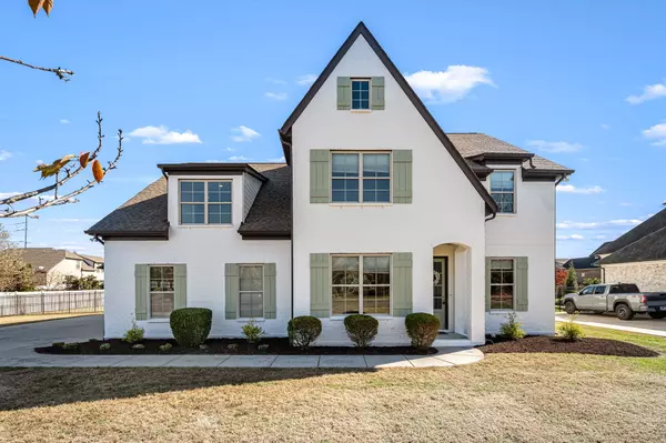 2826 Craythorne Dr, Murfreesboro, TN 37129