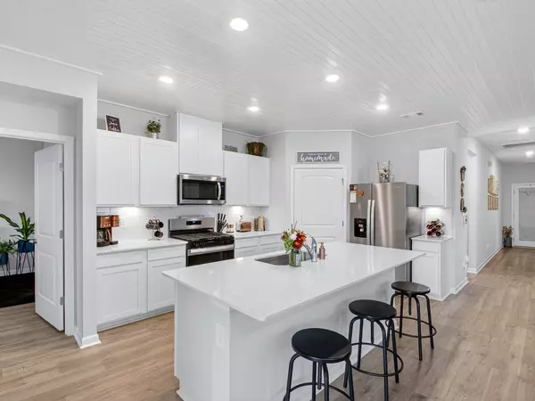 White House, TN 37188,6305 Japonica Ln