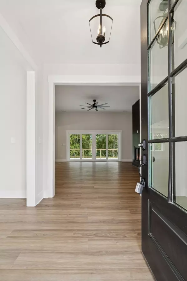 Hartsville, TN 37074,330 Thoroughbred Ln