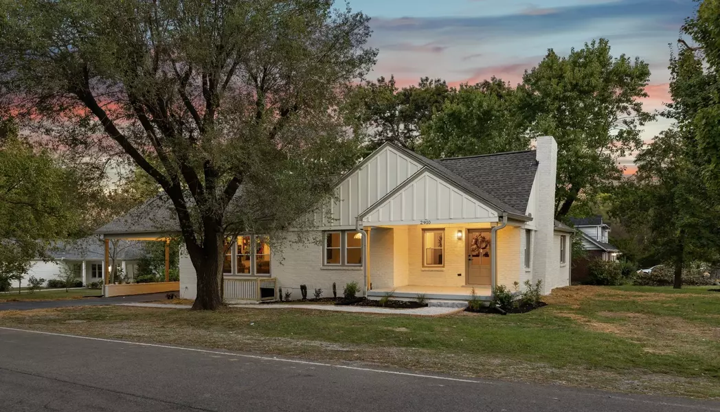 2910 Simmons Ave, Nashville, TN 37211