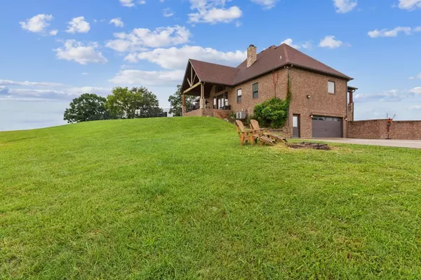 Westmoreland, TN 37186,215 George Akins Rd