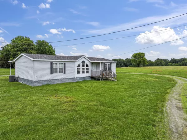 Wartrace, TN 37183,439 Philippi Road