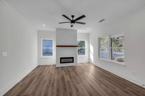 Chattanooga, TN 37406,4030 Meadow Lane