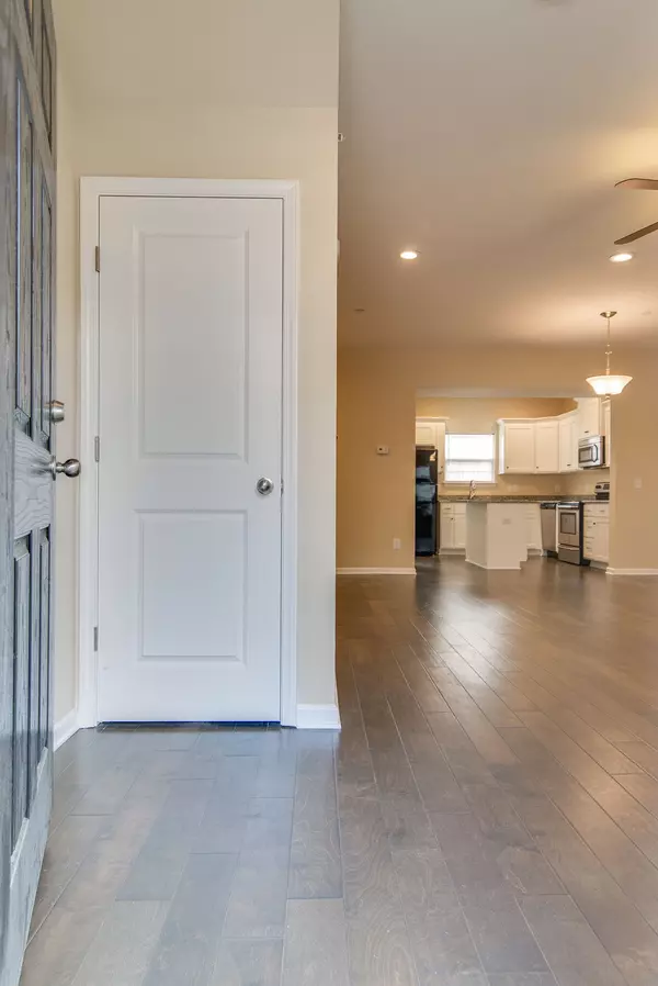 Hendersonville, TN 37075,95 Plumlee Drive #22