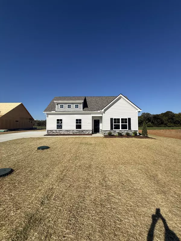 1142 Bluecreek Circle, Murfreesboro, TN 37129