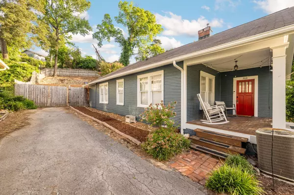Chattanooga, TN 37405,703 Barton Avenue
