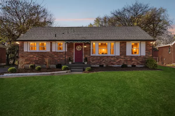 228 Graeme Dr, Nashville, TN 37214