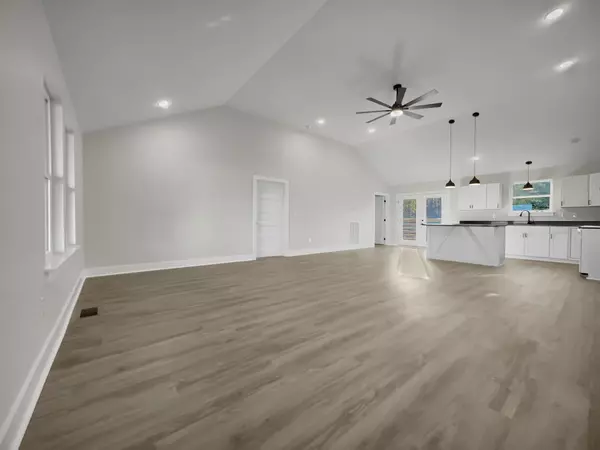 Hartsville, TN 37074,15 Scenic Ln