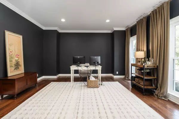 Brentwood, TN 37027,9449 Waterfall Rd