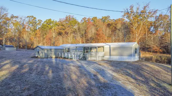 Athens, TN 37303,256 County Road 704