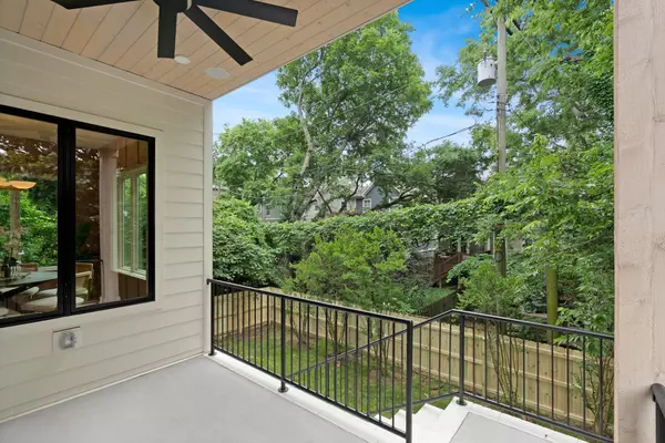 Nashville, TN 37205,411 Acklen Park Dr