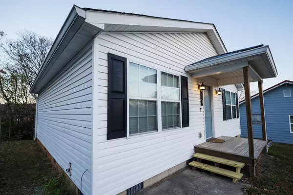 Cleveland, TN 37311,970 King Edward Ave #SE