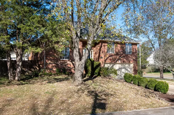 Hermitage, TN 37076,4233 New Hope Meadow Rd