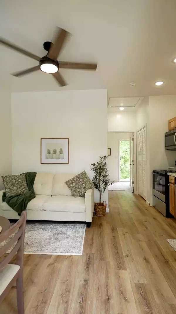 Nunnelly, TN 37137,9305 Magnolia Way