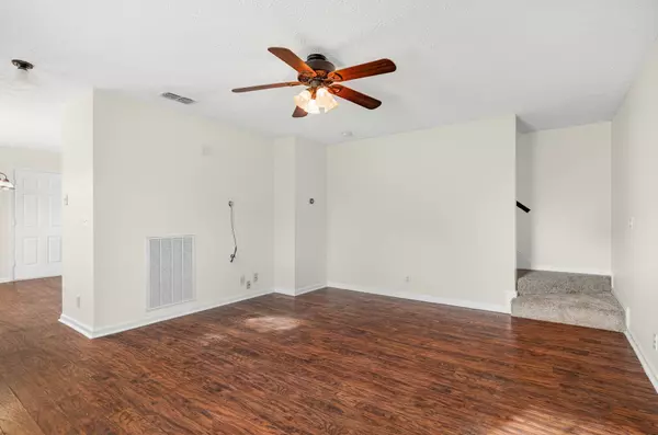 Antioch, TN 37013,7145 Legacy Dr