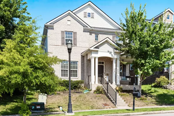 Hermitage, TN 37076,2889 Whitebirch Dr