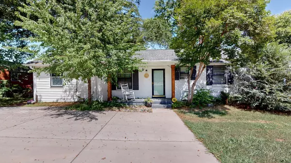 344 Fairlane Dr, Nashville, TN 37211