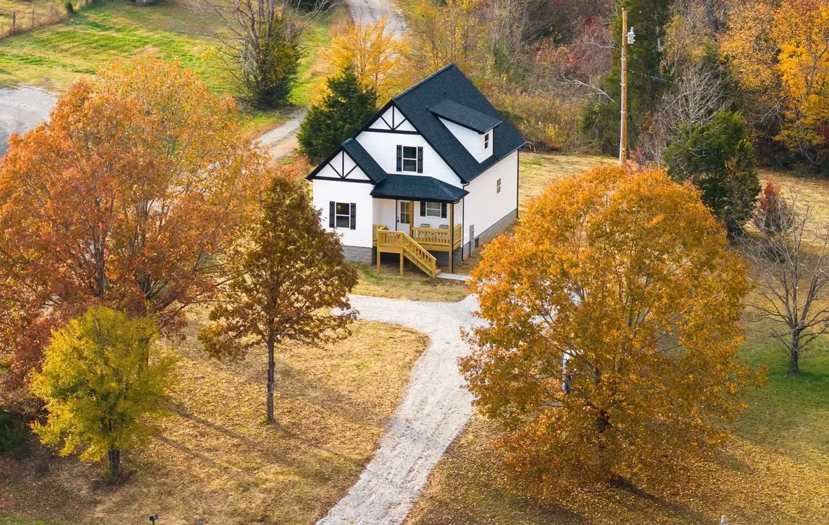 Charlotte, TN 37036,848 Franklin Road