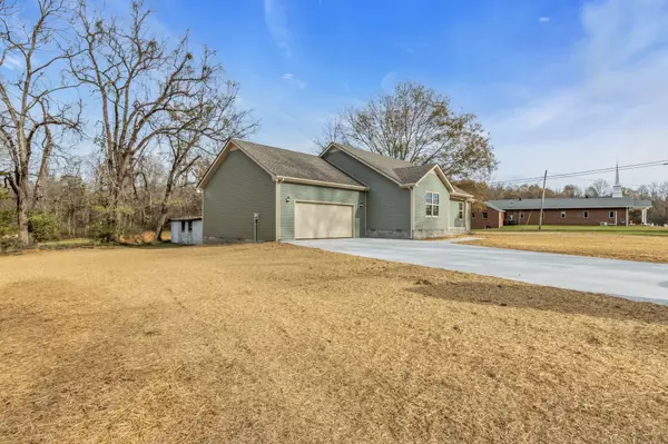 Manchester, TN 37355,532 Summitville  Rd