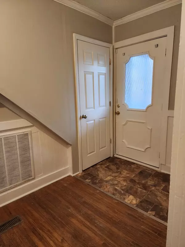 Tullahoma, TN 37388,401 N Polk St