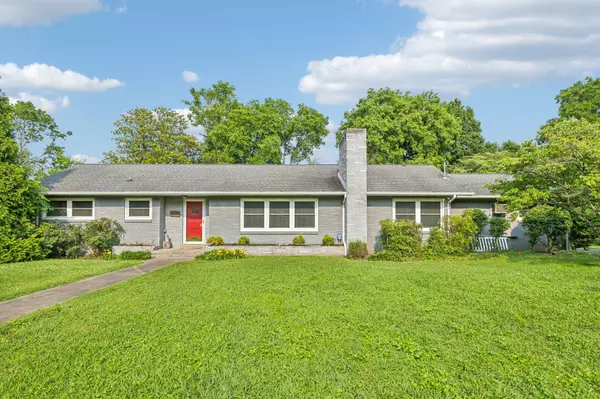 1306 Maymont Dr, Murfreesboro, TN 37130